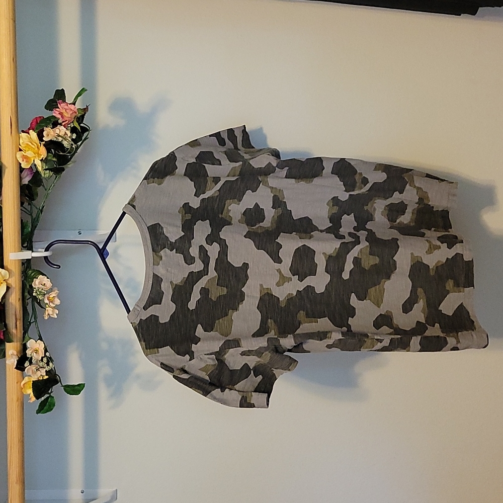 HELIX tee - Picture 2 of 4